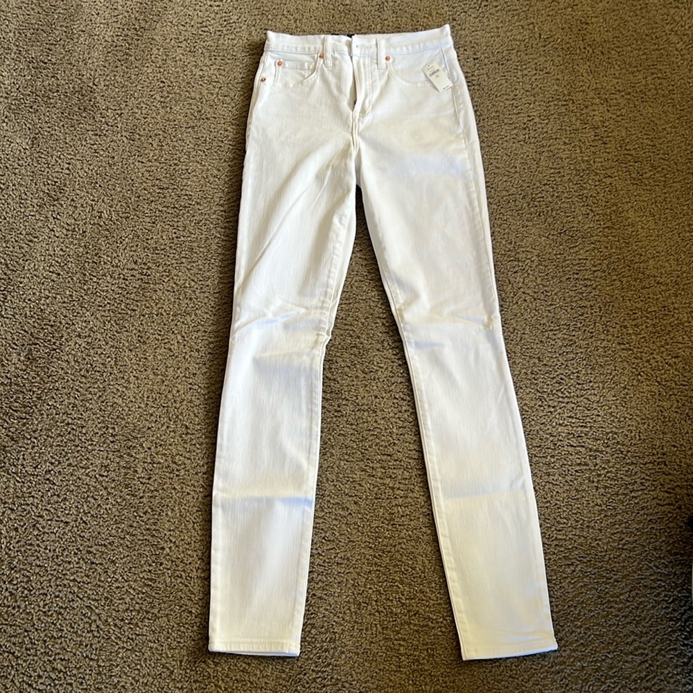 Gap true skinny high rise white jeans size 4 tall (size 27) brand new with tags